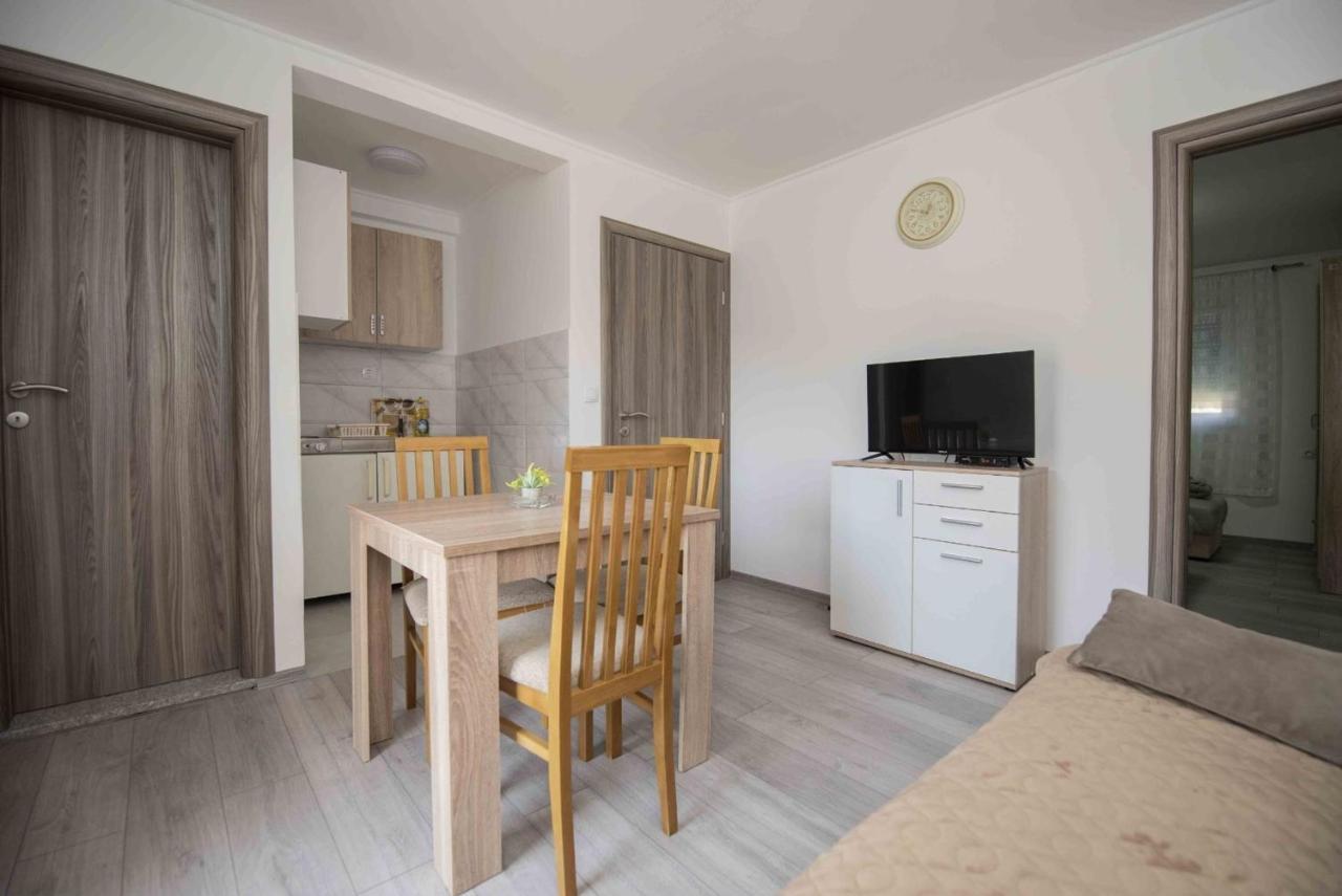 Apartment Miske Ivanica Екстериор снимка